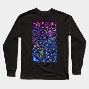 Sandy shell beach Long Sleeve T-Shirt